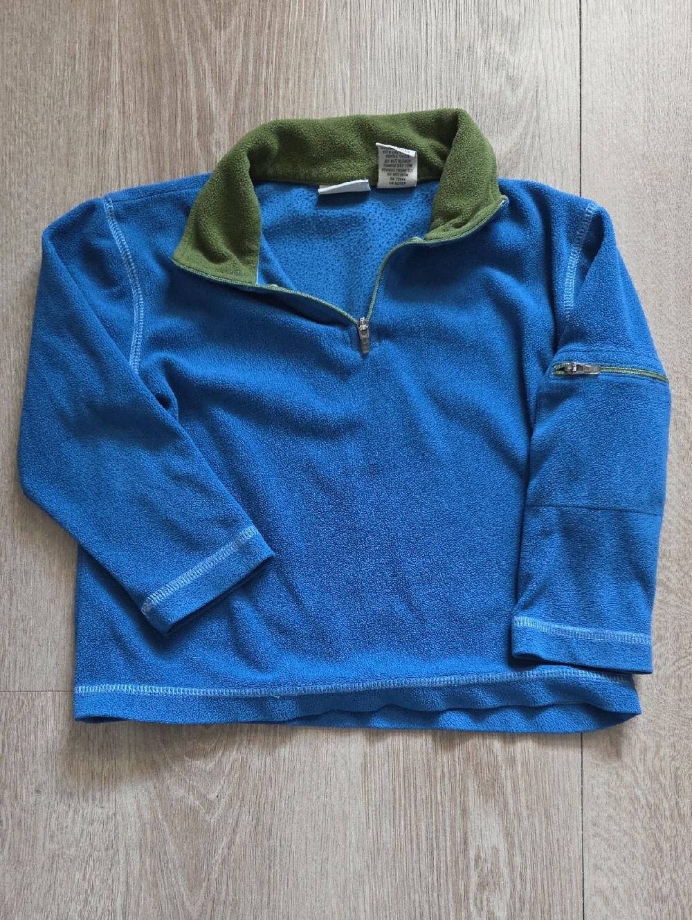 L.L. Bean Blue Fleece Pullover with Green Collar